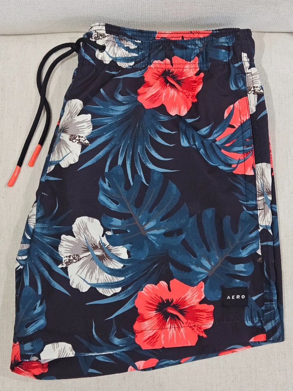 Aeropostale Men’s  Black tropical swim shorts